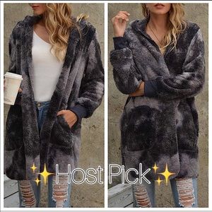 ❣🎉HP🎉NWT Faux Fur Fuzzy Tye Dye Jacket❣